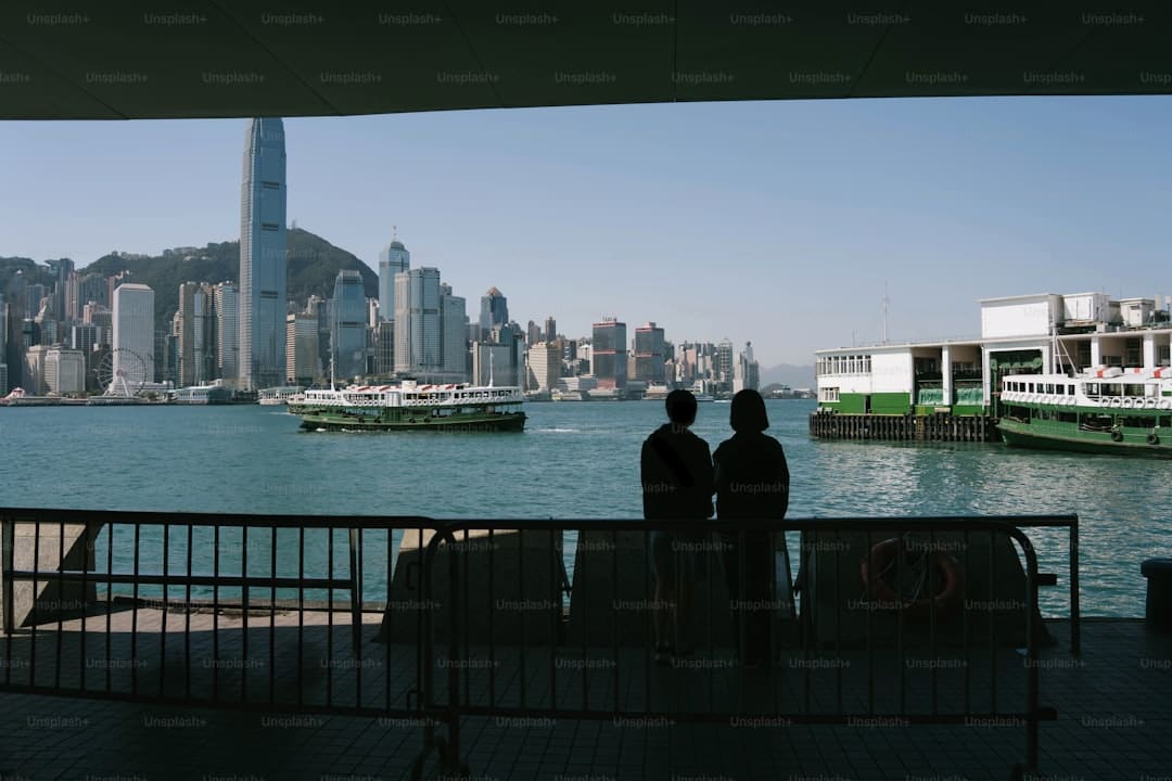闫妮说忘了关晓彤姓啥 闫妮“微醺状态”再现江湖